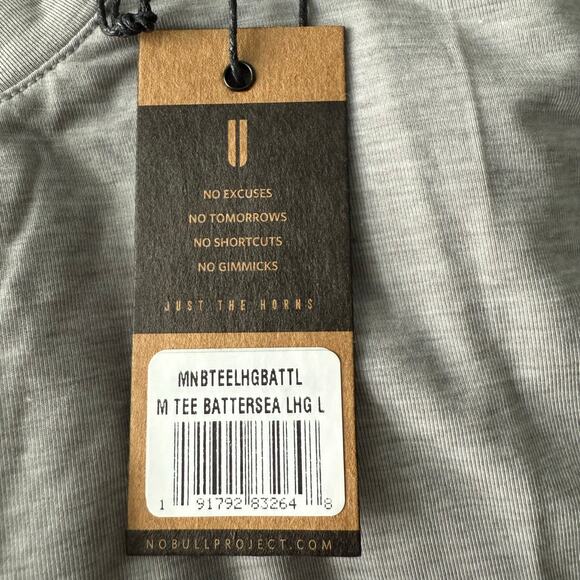 NWT Men’s NOBULL London Tee Size L - Picture 3 of 4